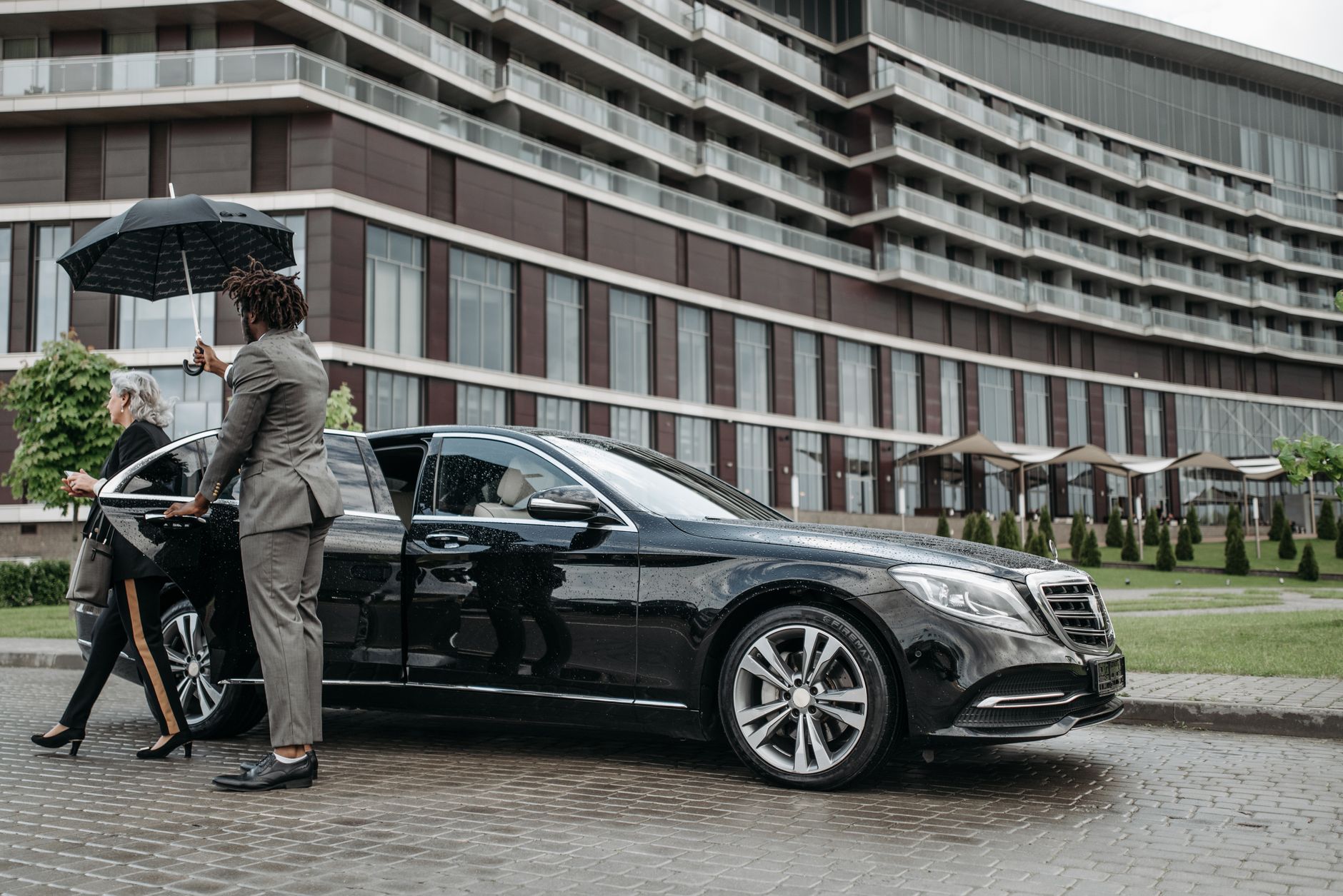 Chauffeur privé équipe à Amiens
